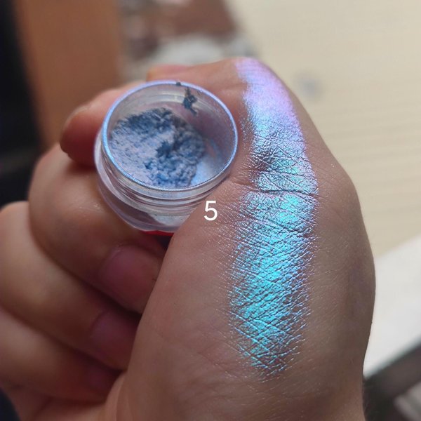 Brokatowy Puder Do Cieni Do Powiek DłUgotrwałY Chromowany Kameleon Holograficzny Puder Do Cieni Do Powiek Pigment Do MakijażU Oczu Dla Kobiet Kosmetyk-image