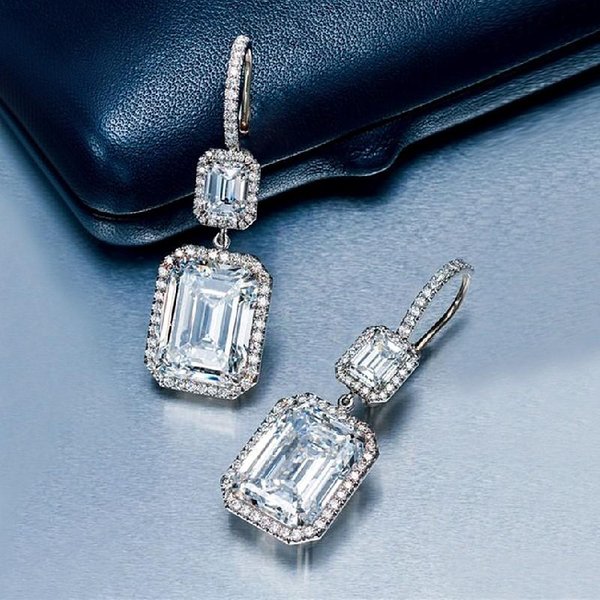Huitan Nuevo Llegada Pendientes De Boda Para Mujer Color Lujo Circonita CúBica Temperamento Pendientes Colgantes Femeninos JoyeríA De Moda-image