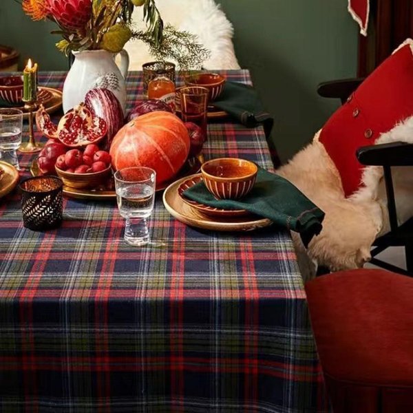 Mantel Cuadros Verdes De Navidad Con Volantes Rectangular/Redondo Lavable Antimanchas Decoraciones De Mesa Para Cocina Boda Cubierta De Mesa 150X220Cm-image