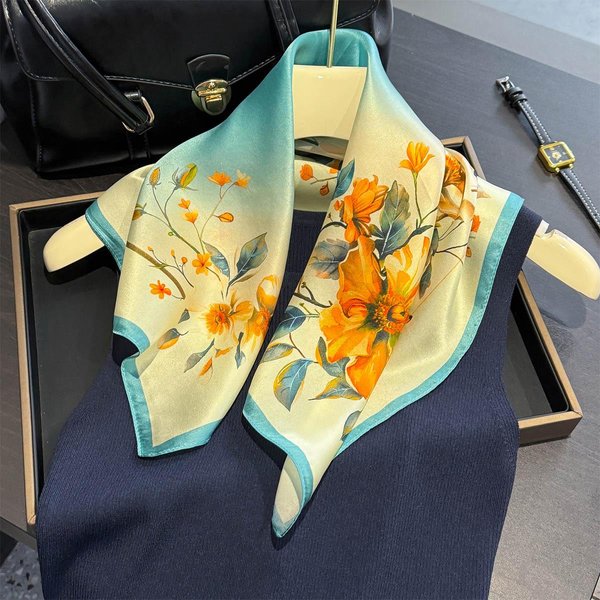 Luksusowy Naturalny Jedwabny Szalik Damski WzóR MałY Kwadratowy Szal WstążKa Do WłOsóW Opaska Na GłOwę Modny Apaszka Bandana 53X53Cm Beige-image