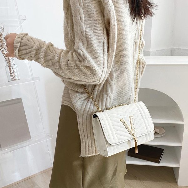 Modna MałA Kwadratowa Torebka W KształCie Litery V Wysadzana Diamentami, Wysokiej Klasy Torebka Damska W Paski, Torebka Na łAńCuszku Na Jedno Ramię, Wszechstronna Torebka Crossbody 18.5*7*13Cm BiałY-image