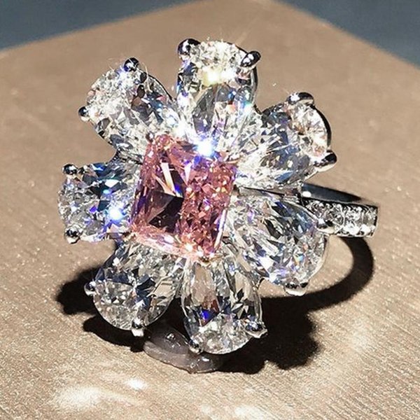 Huitan Anillos De Mujer Con DiseñO De Flor Rosa RomáNtica Anillo De Lujo De Circonita CúBica Para Compromiso Boda Fiesta Nueva JoyeríA De DeclaracióN 6-image