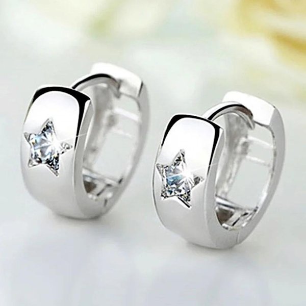 Pendientes De Aro Redondos PequeñOs Huitan Para Hombre/Mujer Zirconia CúBica Blanca Brillante Simples Elegantes Para Uso Diario Pendientes Unisex JoyeríA De Moda White-image