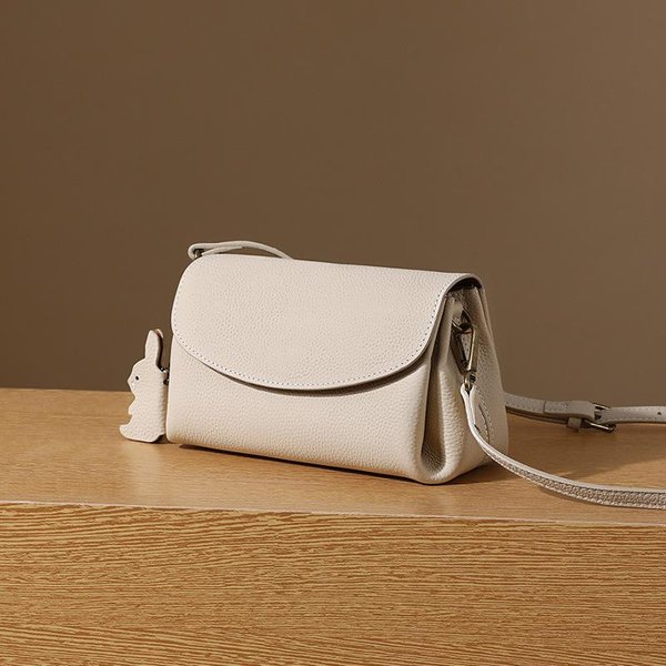 Bolso De Mujer Bolso Cruzado De Mujer Bolso De Mujer Sentido De Alta Calidad Cuero De Nicho Bolso Almohada Bolso De Hombro Beige-image