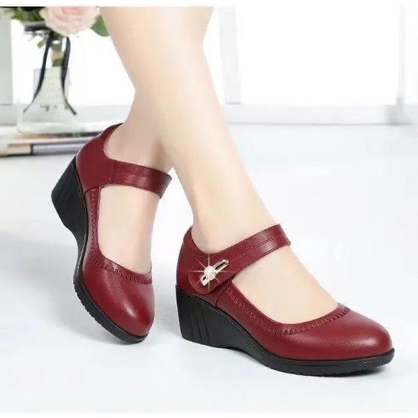 Zapatos De Cuero Suave Real De Alta Calidad, Suela Blanda, Zapatos PequeñOs De Cuero Para Madre, Primavera Y OtoñO, Nuevos, Suela Blanda, Antideslizantes, TacóN De CuñA, Zapatos Individuales Para Mediana Edad 39 Beige-image