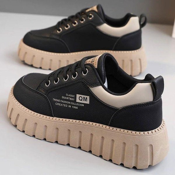 Zapatos De Mujer De Primavera Nuevos Zapatos Blancos Transpirables Para Mujer VersáTiles Coreanos Zapatillas De Suela Gruesa Zapatos Casuales De Tabla Zapatos De Moda 40-image