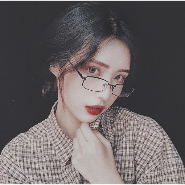 Okulary Y2K Harajuku Retro MałE Kwadratowe Oprawki Kobiety Metalowe Okulary Korekcyjne Przezroczyste Okulary Do Czytania Okulary BlokująCe Niebieskie ŚWiatłO-image