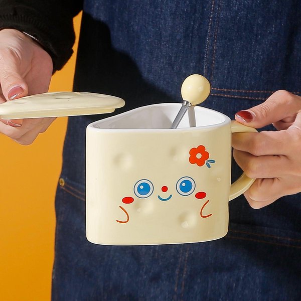 Taza Creativa Taza De Queso De Dibujos Animados Taza De CeráMica Linda Con Tapa Cuchara Regalo Café Pareja Taza De Agua 401-500Ml Beige-image