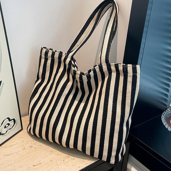 JapońSka Torba W Paski Pod Pachami O DużEj PojemnośCi, DojeżDżAjąCa Do Pracy, Torba Na Ramię, Modna I Uniwersalna, O Niepowtarzalnym Designie Black-image