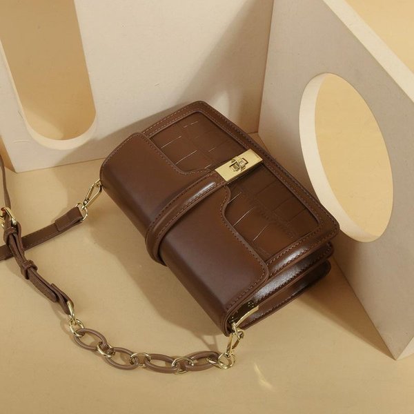 Nuevo Bolso De Moda De OtoñO E Invierno Para Mujer Bolso Cruzado De Alta Gama Cadena Hombro Bolso Cuadrado PequeñO-image