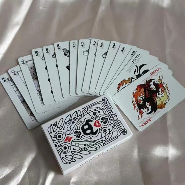 Hollow Knight Czarno-BiałA Gra Karciowa Grupa Kart Kolekcjonerski Zestaw Na Gry Imprezowe Cardistry I Sztuczki Magiczne-image
