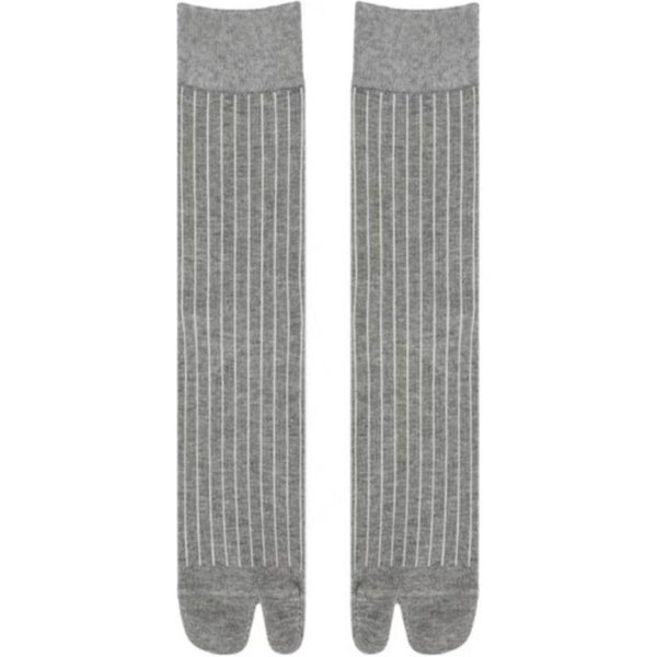 Wysokiej JakośCi Skarpetki Z RozcięCiem Na Palcach Nowe Czesane, Jednokolorowe, Damskie Skarpetki Tabi Harajuku Cotton Soft, Dwupalczaste Skarpetki Gray-image