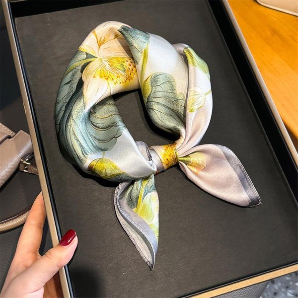 100% Jedwabna Chusta Bandana Kobiety Kwadratowe Chusty Szal Zielony Jedwab Morwowy Wiosenna Moda Luksusowa Wysoka Jakość Opaska Na GłOwę HidżAb 53X53Cm White-image