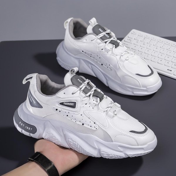 Zapatillas Deportivas Para Hombre Nuevas Primavera Malla Zapatillas Casuales Para Correr Para Hombre CañA Baja Transpirables Zapatillas De Estudiante Zapatillas De Papá 44 Black-image