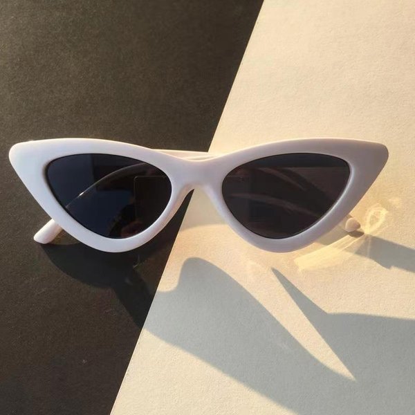Nuevas Gafas De Sol Cat Eye De Montura PequeñA Para Mujer Moda De DiseñAdor Gafas Vintage ProteccióN UV400 1PC Black-image