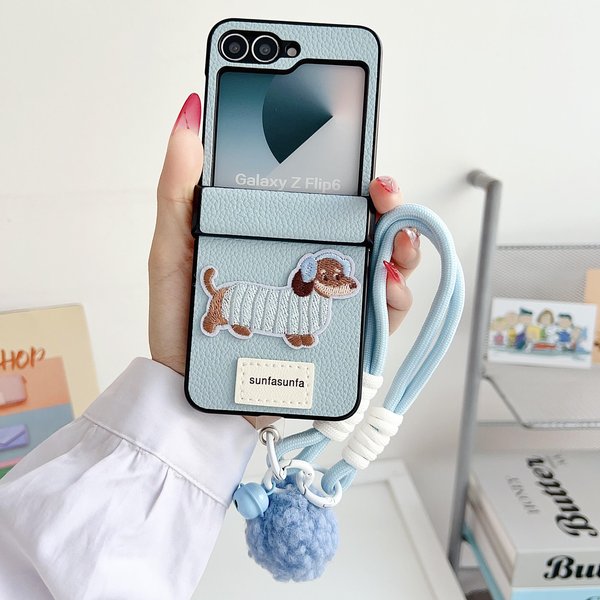 KreskóWkowe Etui PU SkóRzane Na Telefon Samsung Galaxy Z Flip 6 5 4 3 Flip6 Flip5 Flip4 Flip3 5G Pasek Na Nadgarstek Ochronna OsłOna Zawiasu For Samsung Galaxy Z Flip 5-image