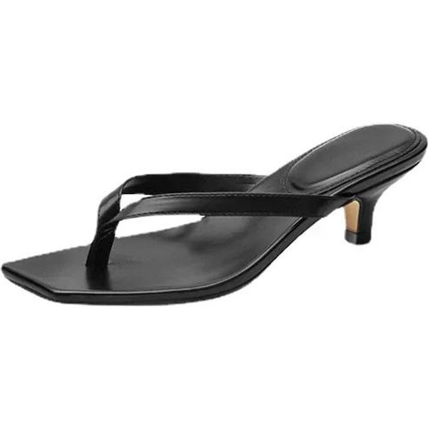 Sandalias De Clip De Punta Cuadrada Para Mujer Verano Nuevo Chanclas De TacóN Alto Talla Grande TacóN Fino Zapatillas De Cuero Para Exterior De Mujer 42 Negro-image