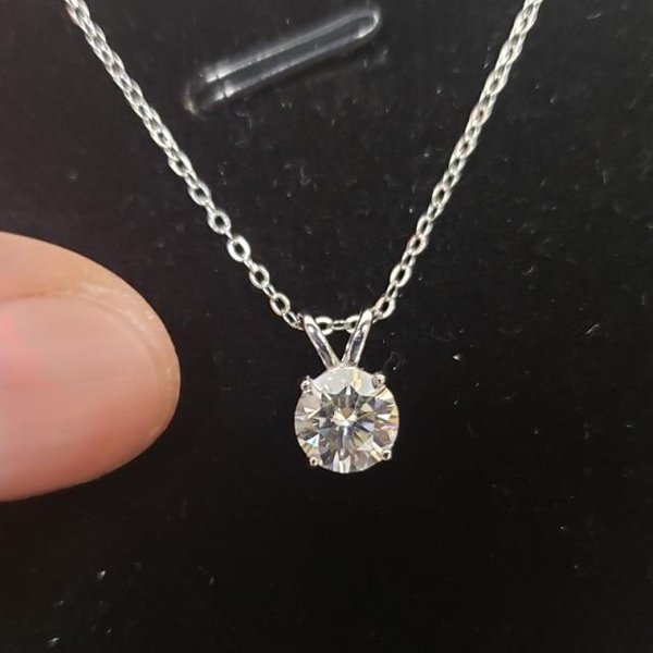 Prawdziwy 1 Karatowy Kolor D Moissanite Wisiorek Dla Kobiet 18K PozłAcany 100% 925 Sterling Silver Wedding Party Fine Jewelry Gift Srebro-image