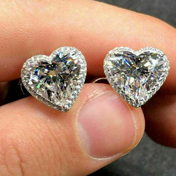 Huitan Preciosos Pendientes De Tuerca De CorazóN De Circonita CúBica Para Mujer Accesorios De Moda Boda Compromiso Elegantes Pendientes Femeninos Regalo-image