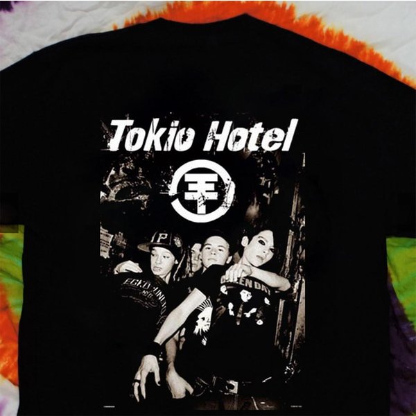 Plakat Tokio Hotel W Koszulce Gifl Dla Fana Koszulka Rozmiar S-5XL Koszulka Unisex XXL White-image