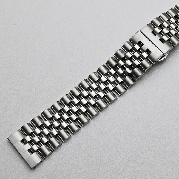 18Mm 19Mm 20Mm 21Mm 22Mm Jubilee Zakrzywiony Koniec Pasek Do Zegarka Pasek Ze Stali Nierdzewnej Bransoleta Wymień Pasek Do Zegarka Srebrny 19Mm Srebro-image