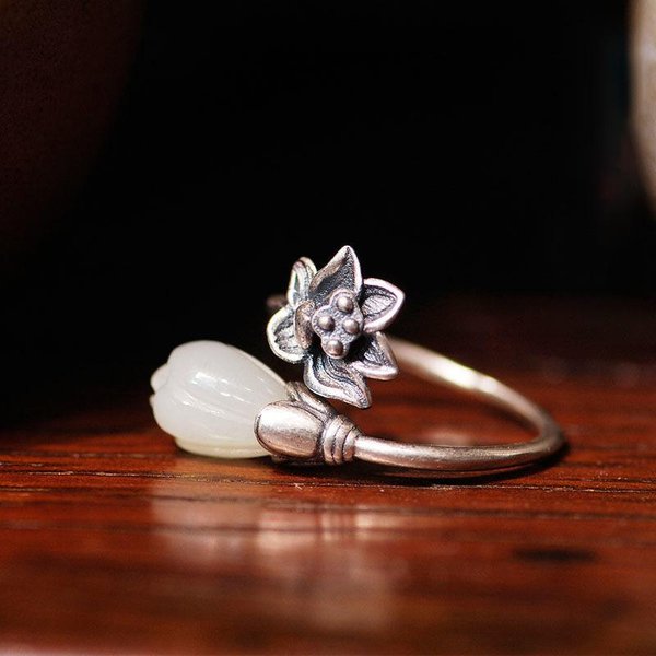 Anillo Ajustable Flor De Magnolia Hetian Natural Flor De Loto Estilo Chino Retro Bohemio Encanto Elegante JoyeríA Resizable Brown-image