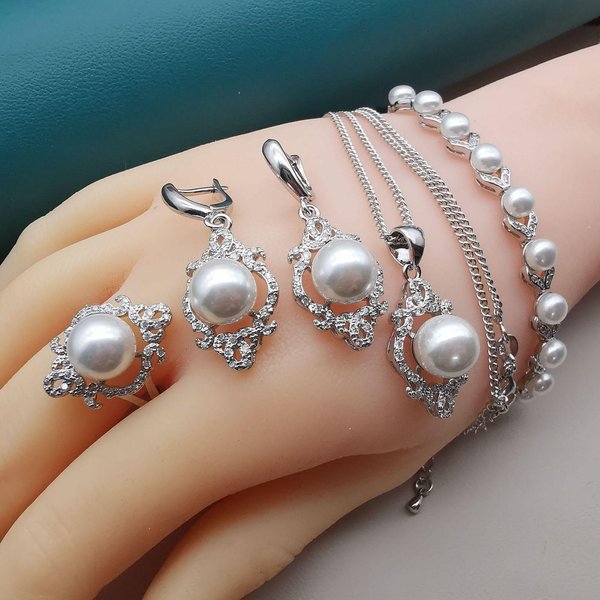 Juego De JoyeríA De Temperamento Elegante FrancéS DiseñO Nicho Moderno Y VersáTil Juego De Perlas Cadena Simple Para ClavíCula Ring Size 10-image