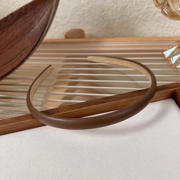 Diadema Retro Fina De Cuero Para Mujer NiñAs Elegante Sencilla Aro Para El Pelo Banda Para El Pelo Moda OtoñO Invierno Combinable Accesorios Para El Pelo Brown-image