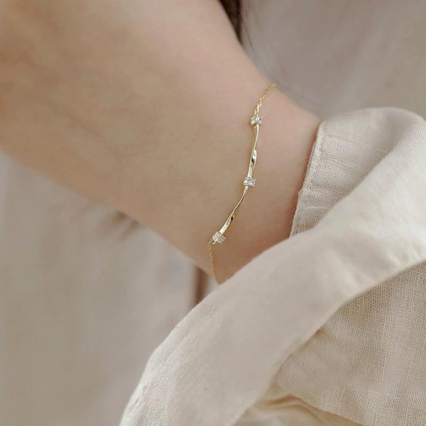Pulsera De Plata De Ley S925 Oro Para Mujer Estilo JaponéS Lujo Suave DiseñO De InteréS Especial Diamante Sencilla JoyeríA De Mano 925-image