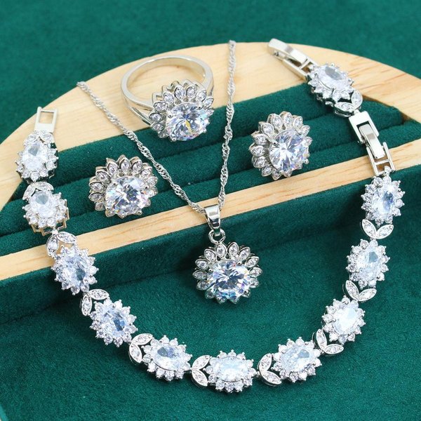 JoyeríA De Lujo Ligero Estilo Europeo Y N Con Circonitas Incrustadas Pendientes Anillo Collar Conjunto De JoyeríA 6 Yards-image