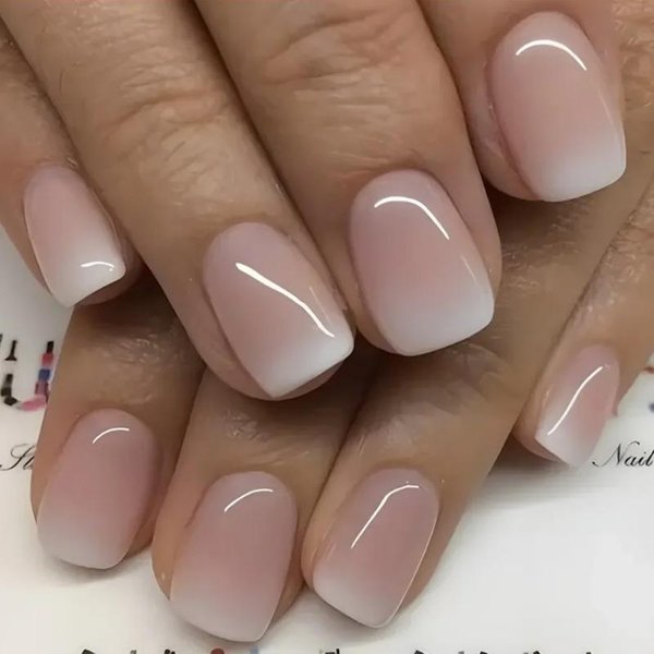 24 UñAs Postizas Cortas Con Degradado Blanco Y UñAs Postizas Usables, Cobertura Total, Para Prensar En Las UñAs-image