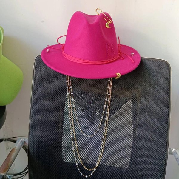 Moda Letra Rb Sombrero De Paja Vaquero Para Mujeres Y Hombres Verano Panamá Jazz Sombrero Para Sol De Vacaciones Al Aire Libre En La Playa 1 PCS-image
