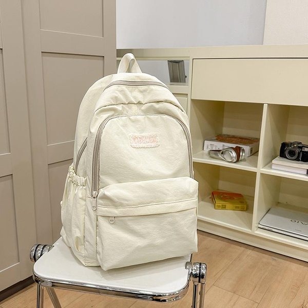 Mochila Escolar Nueva Para Estudiantes Universitarios Mochila Para Secundaria Mochila Japonesa Simple PequeñA Fresca Para Campus Mochila Casual De Gran Capacidad-image