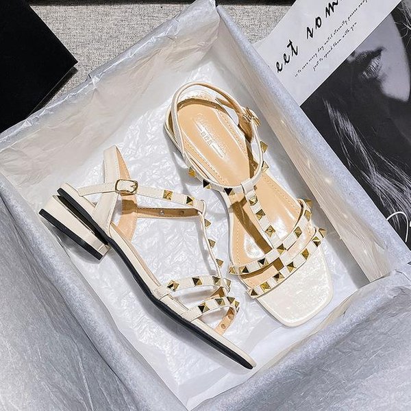 Sandalias De Verano Con Remaches Para Mujer, Zapatos De TacóN Bajo Cuadrado De Piel SintéTica, Estilo Gladiador, Talla Grande 42 43 42 Beige-image