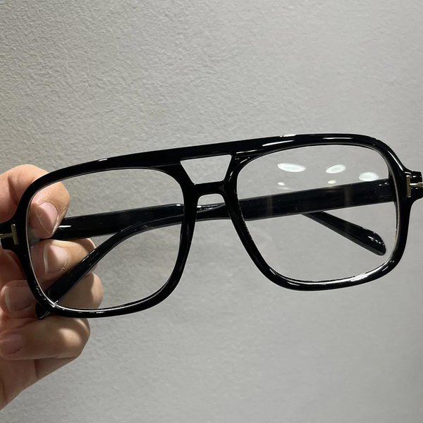 Vintage Klasyczne Designerskie Kwadratowe Okulary PrzeciwsłOneczne Z PodwóJnym Mostkiem Ochrona UV400 Punkowe DużE Oprawki Dla Kobiet MężCzyzn 1PC Black-image