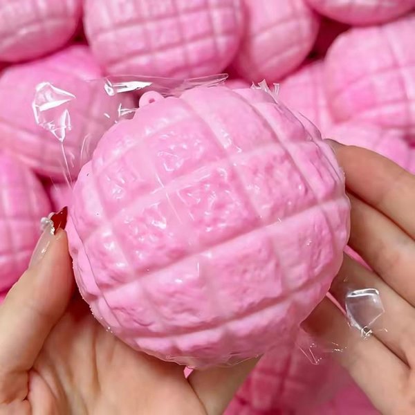 Ananasowa BułKa ChrupiąCa MięKka Zabawka Fidget Domowa Ananasowa BułKa ŚCiskana Sensoryczna PiłEczka Anty-Stresowa Dla DorosłYch Zabawka Anty-Stresowa Prezent Festiwalowy RóżOwy-image