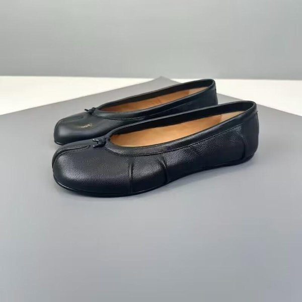 Modne Buty Tabi Ze SkóRy PU Damskie RęCznie Robione Damskie Baleriny Buty Wysokiej JakośCi Luksusowy Design Buty MułY Z Rozdzielonym Palcem 40 Gray-image