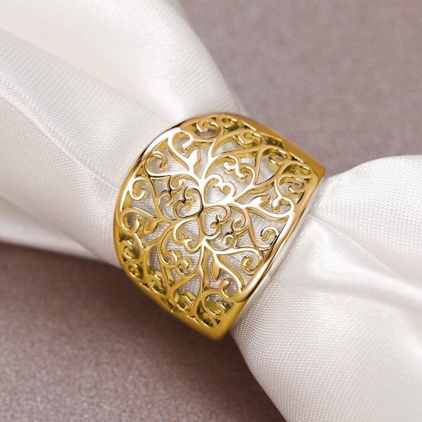 Huitan Anillos Para Mujer Con DiseñO Floral Hueco Color Metal/Color Oro Boho FantasíA Anillos De Dedo Femeninos Banda Ancha JoyeríA DeclaracióN 10 Beige-image