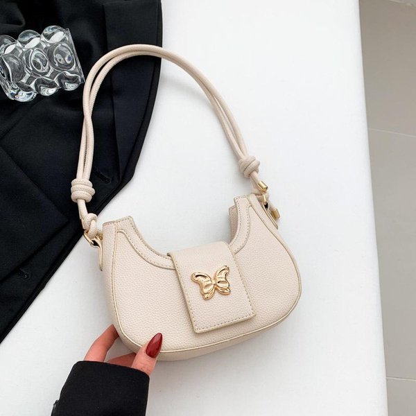 Bolsos De Moda Para Mujer Bolsos Cruzados De Invierno Nuevos Bolsos De Media Luna Casual De Nicho Bolsos De Hombro De Moda-image