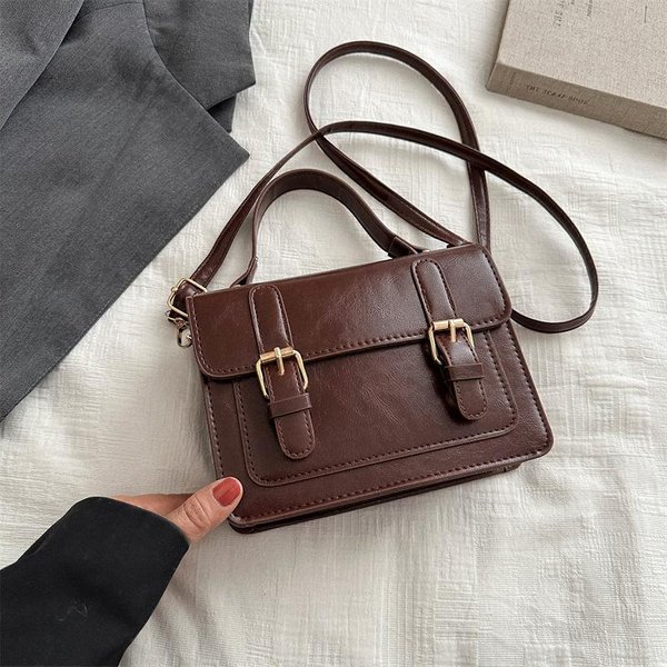 Nuevo Bolso PequeñO De Moda De Invierno Para Mujer Color SóLido De Mano De Un Hombro Moda Retro Bolso Cruzado Bolso Cuadrado PequeñO-image