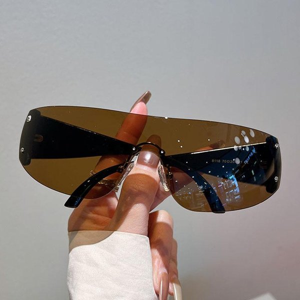 Gafas De Sol De DiseñO Sin Montura Estilo Y2K Gafas Para Mujer Para Hombre Una Pieza Tendencia Lujo Gafas De Sol Remache Steampunk Tonos Rosas UV400 Gray-image