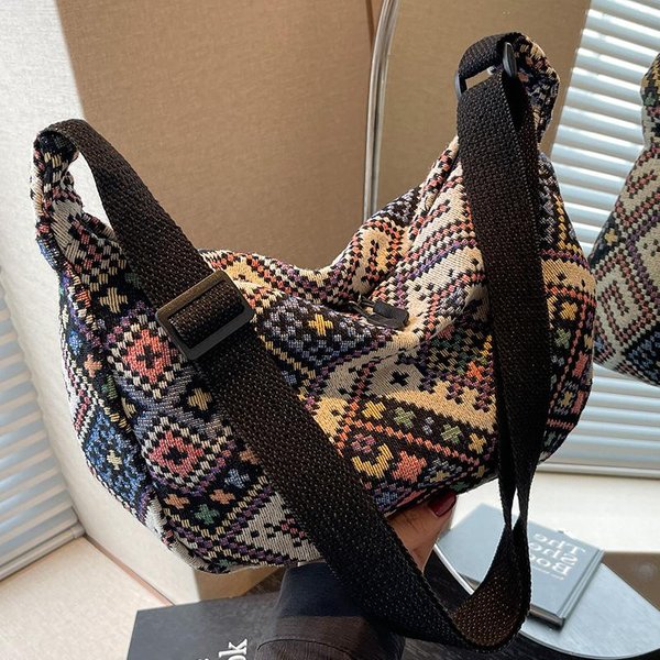 Bolso De Dumpling Estilo ÉTnico De Gran Capacidad Para Mujer Nuevo Bolso Cruzado VersáTil Estilo Coreano Para Mujer Bolso De Hombro Ins Brown-image