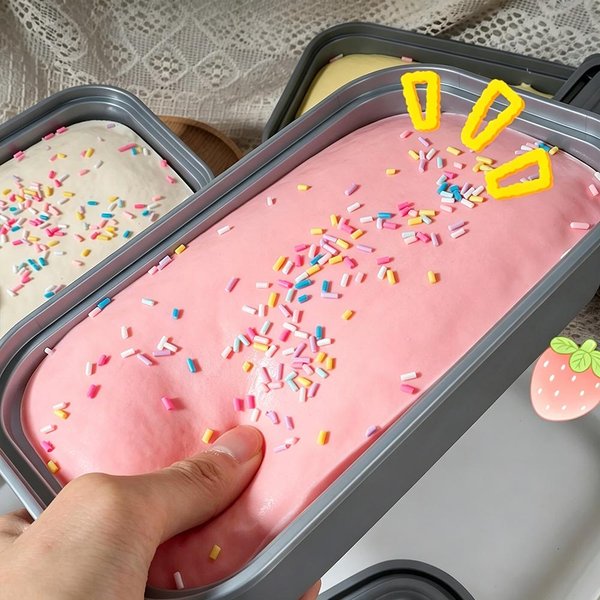 PudełKo Z Ciastkiem Squishy Do śCiskania Z Kolorowymi Posypkami Super MięKkie Powoli WracająCe Do KształTu Sensoryczna Zabawka Antystresowa Fidget Na Prezent Imprezowy-image