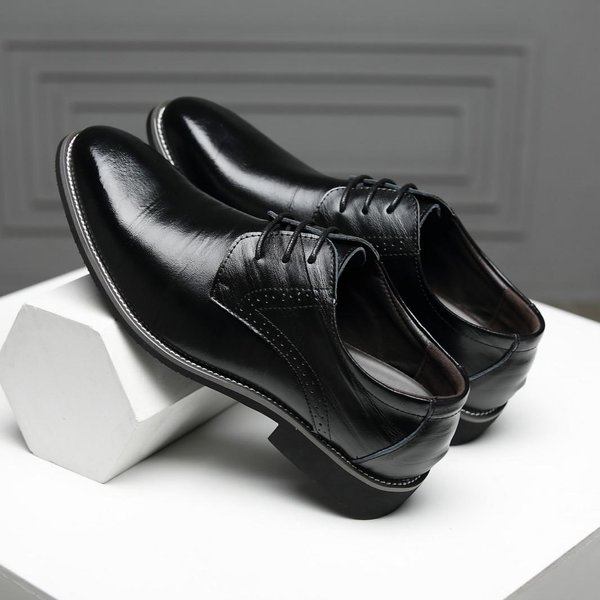 Nuevos Zapatos De Cuero Para Hombre Zapatos Casuales De Alta Calidad Para Hombre Hechos A Mano CóModos Formales Zapatos Planos Para Hombre Oxfords Con Cordones 40-image