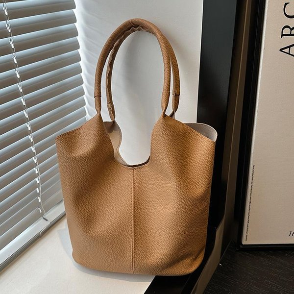 Bolso Tote De Gran Capacidad Para Mujer Bolso De Mano De Nuevo Estilo Para Mujer Simple VersáTil Y Moderno Bolso De Hombro Para El Trabajo Y Los Desplazamientos Brown-image