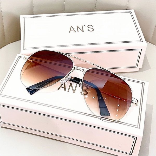 Modne Okulary PrzeciwsłOneczne Z Gradientem Odpowiednie Dla PanóW DużA Oprawka Pilotki Design Antyrefleksyjne Lunette De Soleil Homme UV400 (Bez PudełKa)-image