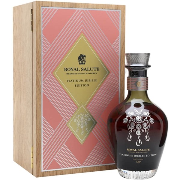 Royal Salute Platinum Jubilee / Pearl & Diamond Brooch (Pink) Blended Whisky