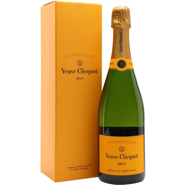 Veuve Clicquot Yellow Label Champagne / Gift Box