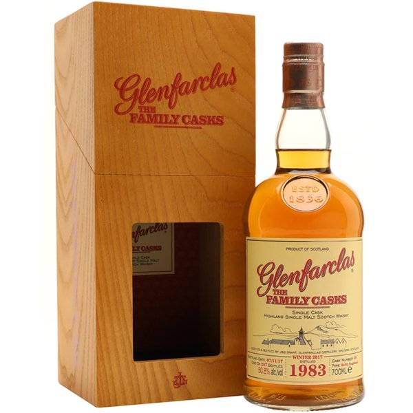 Glenfarclas 1983 / Family Casks / Cask #38 / Winter 2017 Release Speyside Whisky