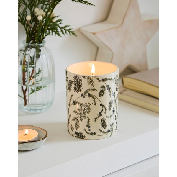 Eucalyptus & Cedar Ceramic Floral Candle